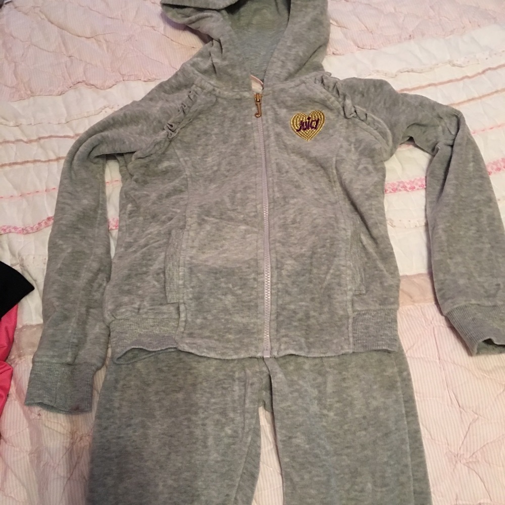 Sweatsuit